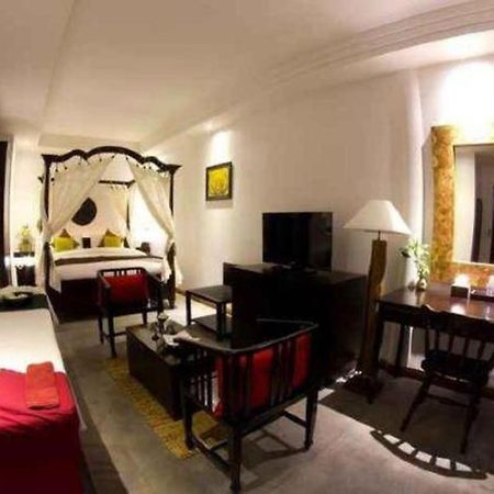 La Rose Boutique Hotel & Spa Phnom-Penh Buitenkant foto