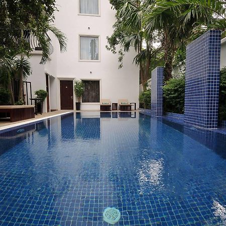 La Rose Boutique Hotel & Spa Phnom-Penh Buitenkant foto