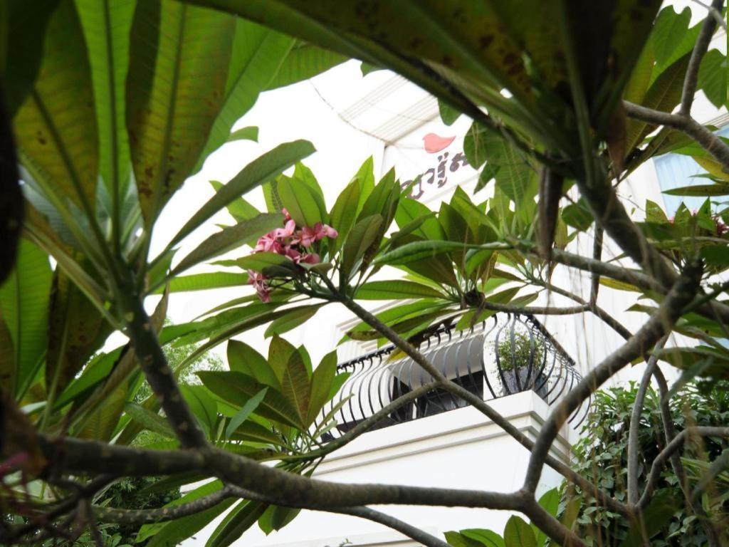 La Rose Boutique Hotel & Spa Phnom-Penh Buitenkant foto