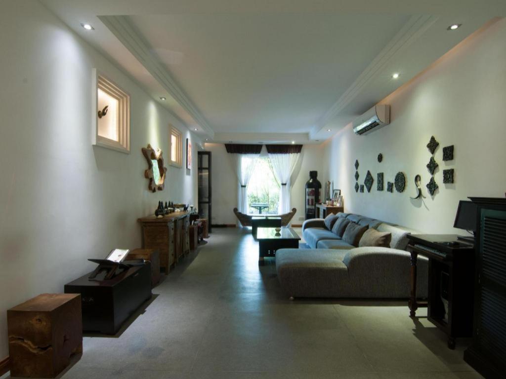 La Rose Boutique Hotel & Spa Phnom-Penh Buitenkant foto