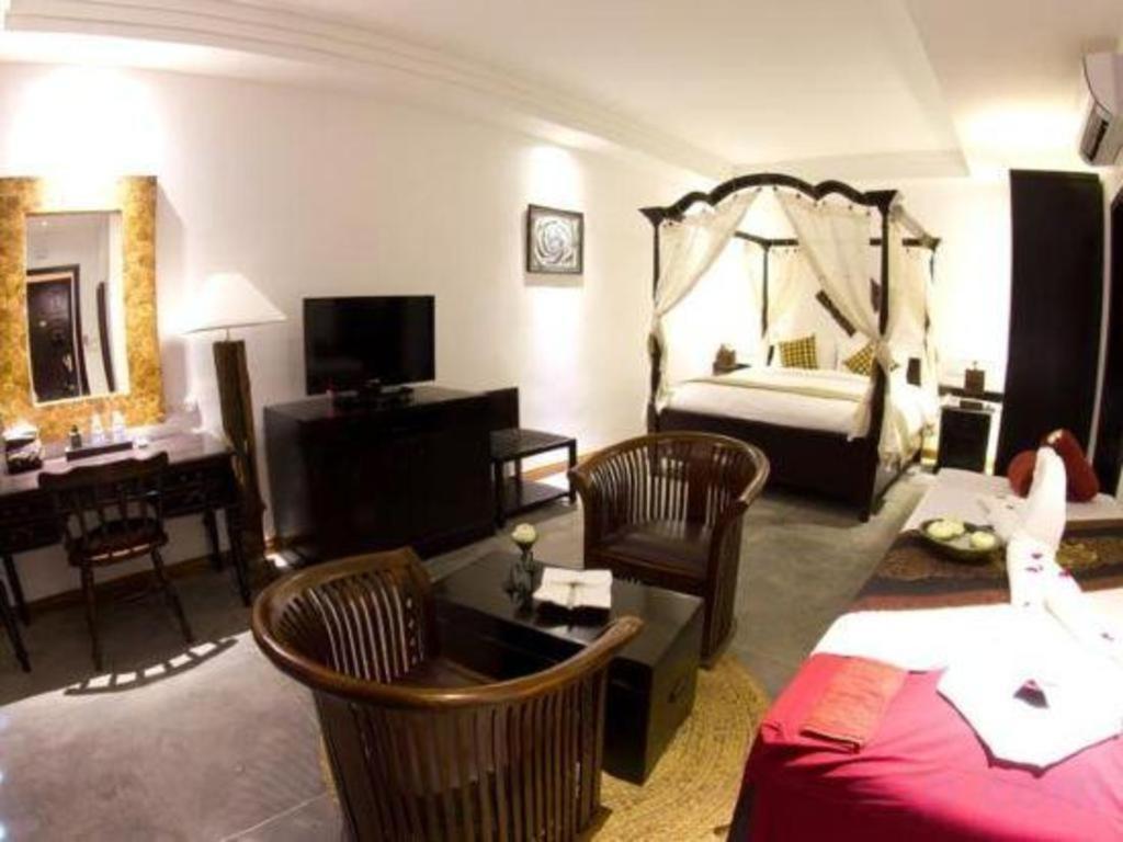 La Rose Boutique Hotel & Spa Phnom-Penh Buitenkant foto