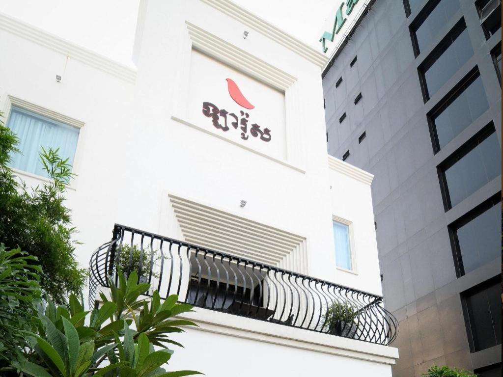La Rose Boutique Hotel & Spa Phnom-Penh Buitenkant foto